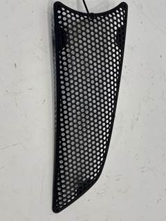 Used Kenworth T660 RH Hood Vent