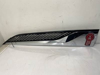 Used Kenworth T680 LH Hood Side Vent