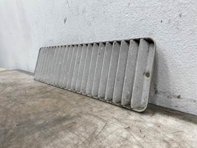 Used Mack CH612 LH Hood Side Vent