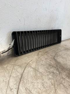 Used Mack Pinnacle LH Hood Side Vent