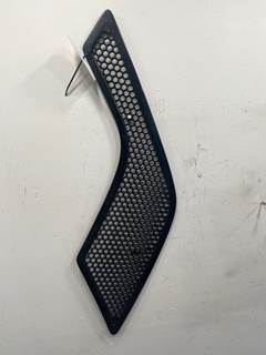 Used Volvo VNL Gen 2 RH Hood Side Vent