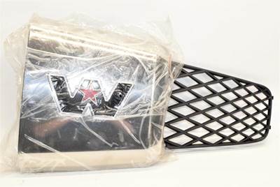 NTO Western Star 49X Passenger Side Hood Side Vent