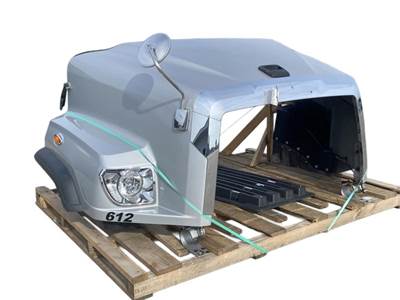 Used 2019 Freightliner 114SD Hood, Silver, 38.00" Centerline