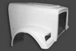 New Aftermarket Freightliner Classic XL Hood Shell