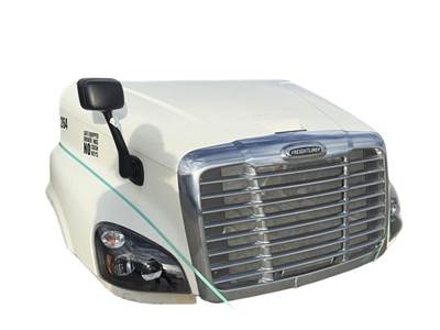 Used 2014 Freightliner Cascadia 125 Hood, White, 53.00" Centerline, Part # A1715340007