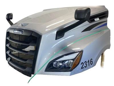 Used Freightliner Cascadia 126 Hood