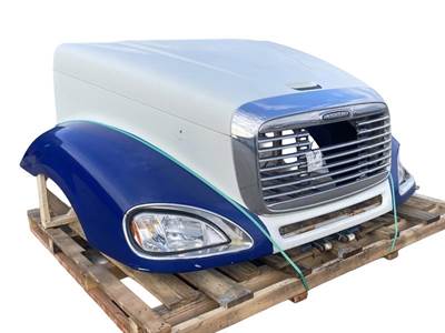Used Freightliner Columbia Hood
