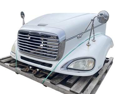 Used Freightliner Columbia Hood