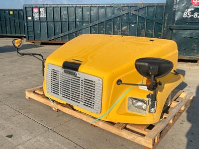 Used Freightliner FS65 Hood