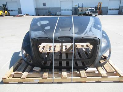 NTO Freightliner Business Class M2 112 Hood Shell