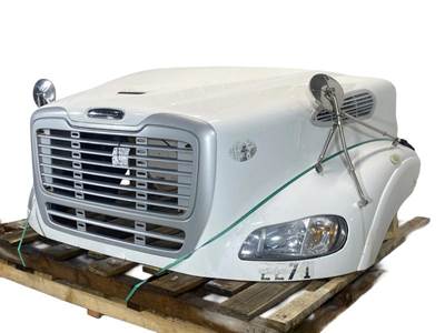Used Freightliner Business Class M2 Hood