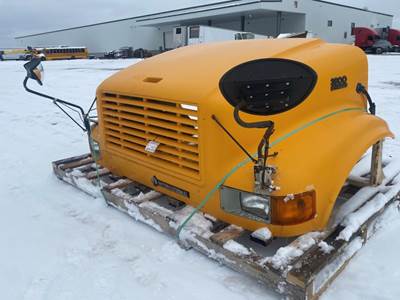 Used International 3800 Hood