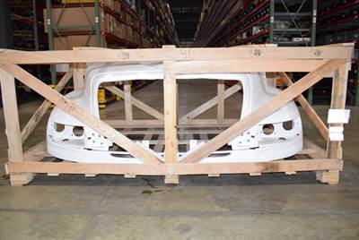 New Aftermarket International 4400 Hood Shell w/Hinge Cross Bar