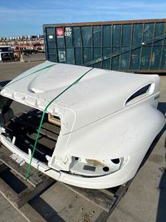 Used International 4400 Hood