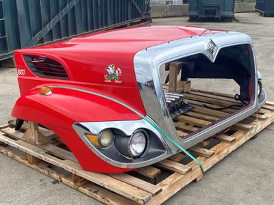 Used International 7500 Hood