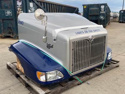 Used International 9200i Hood