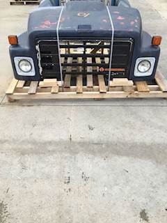 Used International S-Series Hood