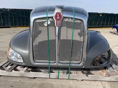 Used Kenworth T660 Hood