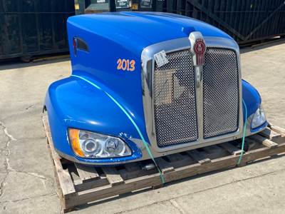Used Kenworth T660 Hood