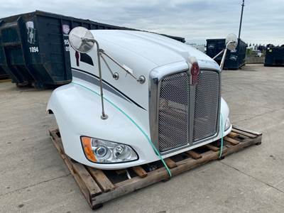 Used Kenworth T660 Hood