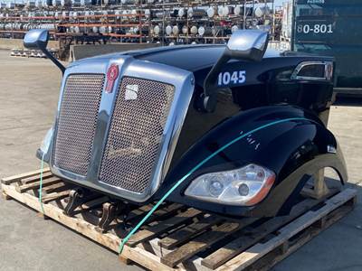 Used Kenworth T680 Hood