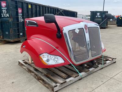 Used Kenworth T680 Hood