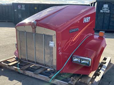 Used Kenworth T800 Hood