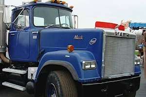 Mack Superliner For Sale Craigslist New Upcoming Car Reviews