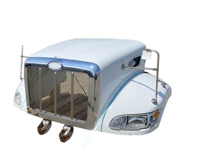Used Peterbilt 348 Hood, White, 48" Centerline