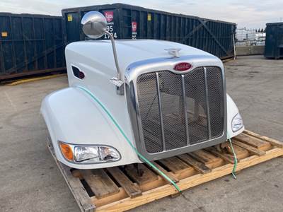 Used Peterbilt 386 Hood