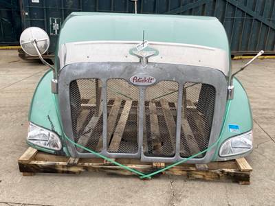 Used Peterbilt 387 Hood