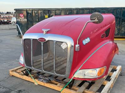 Used Peterbilt 387 Hood