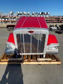 Used Peterbilt 389 Hood