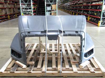 NTO Western Star 47X SBA Hood Shell, Black Primer, 38.00" Centerline, Part # A17-21724-010