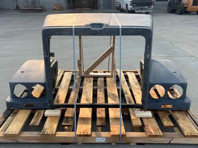 NTO Western Star 4900FA Black Hood Shell