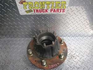 New Isuzu Rear Hub RH