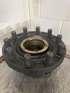 Used Meritor Front Hub RH