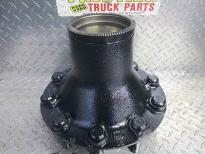 Used Meritor Front Hub FL-2