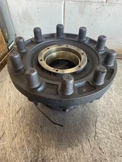 Used Meritor Front Hub RH