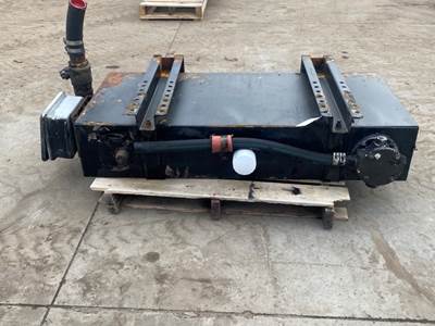 Used Freightliner Condor Hydraulic Tank