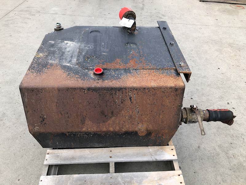 2016 Used International 7600 Hydraulic Tank For Sale Dorr, MI 692