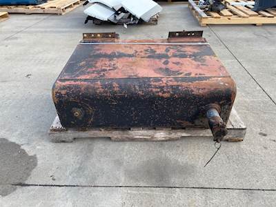 Used International 9200i Hydaulic Tank