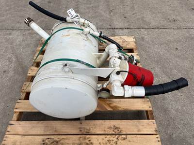 Used International 5600 Hydraulic Oil Tank