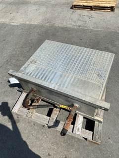 Used Mack CHU Oil Tank