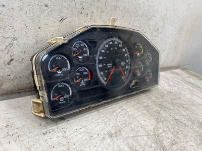 Used Caterpillar CT660 Instrument Cluster