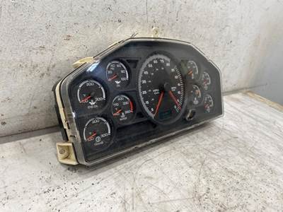Used Caterpillar CT660 Instrument Cluster