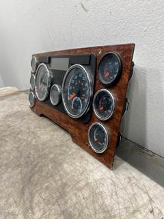 Used Freightliner Cascadia 125 Instrument Cluster