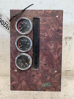 Used International 9200 Gauge Panel