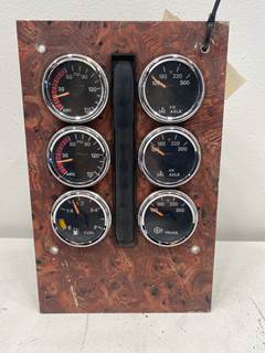 Used International 9400 RH Gauge Panel