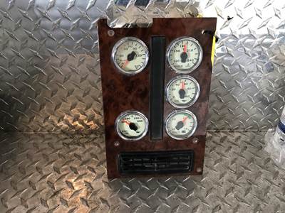 Used International 9400i Gauge Panel